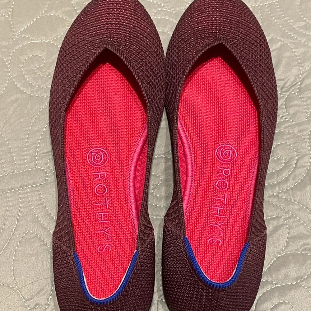 Rothys Berry Lattice Flats